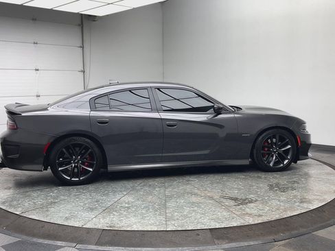 Used 2019 Dodge Charger R/T w/ Performance Handling Group image 36