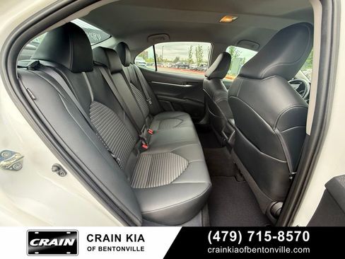 Used 2020 Toyota Camry SE FWD image 30