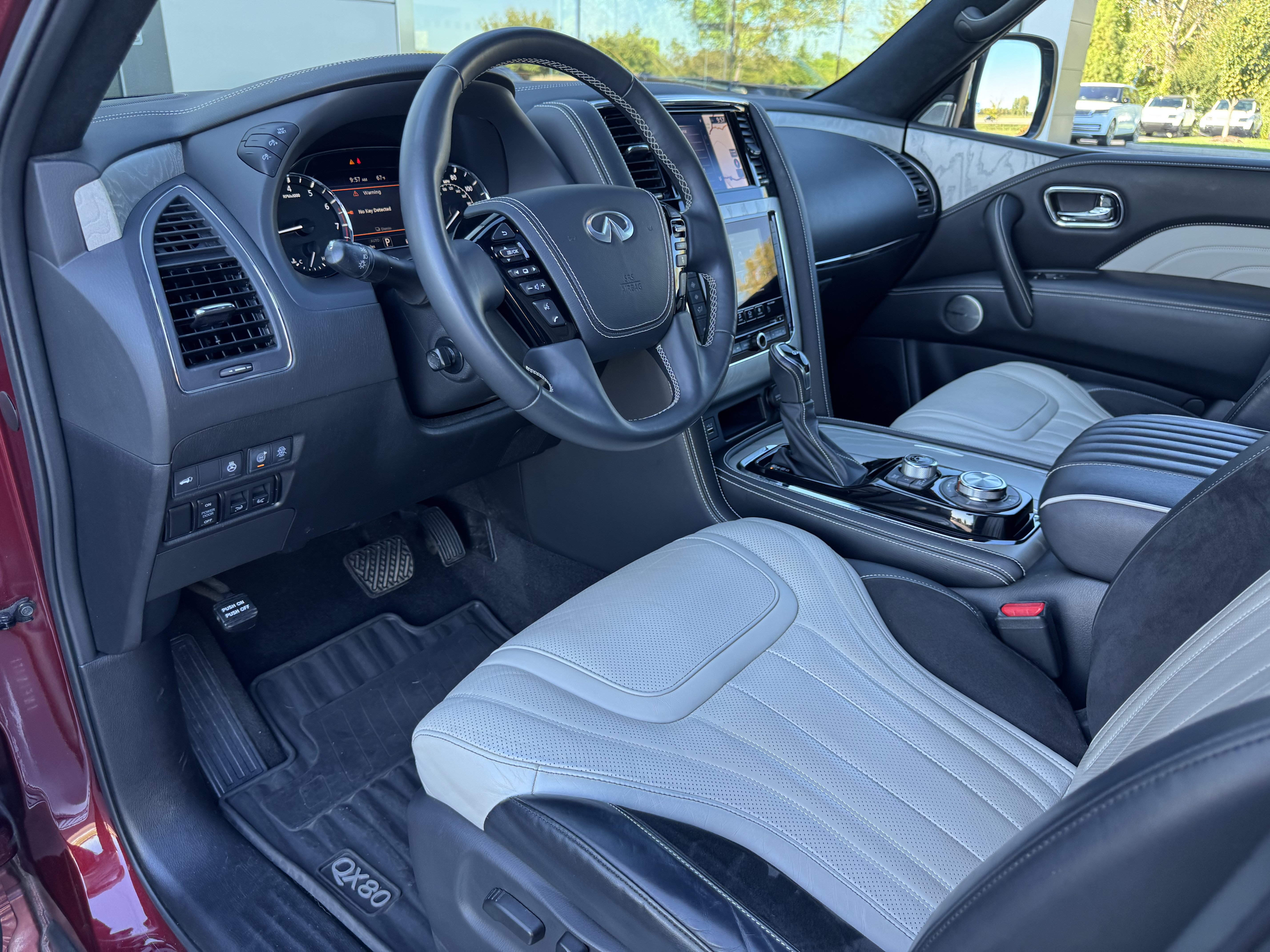 Used 2020 INFINITI QX80 Limited w/ All-Season Package AWD/4WD image 12