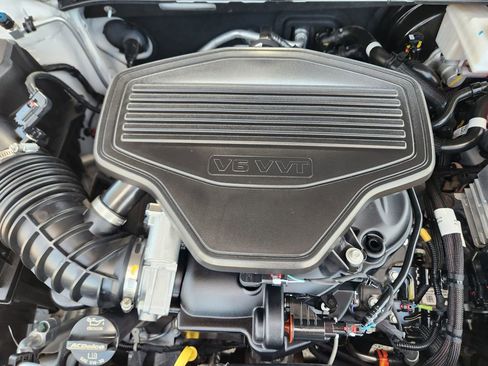 Certified 2025 Chevrolet Blazer RS w/ Driver Confidence II Package FWD image 31