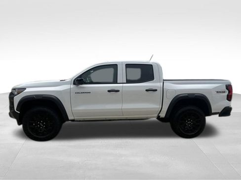 New 2026 Chevrolet Colorado Trail Boss AWD/4WD image 2