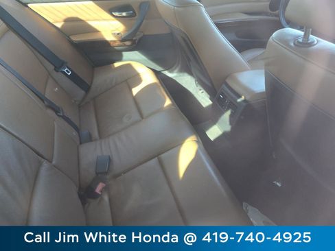 Used 2011 BMW 328i xDrive Sedan image 17