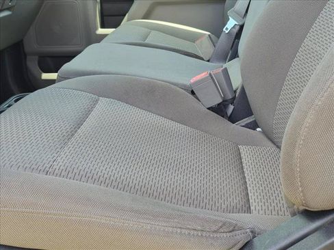 Used 2018 Ford F150 XLT RWD image 3