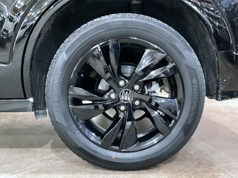 Certified 2024 Buick Encore GX Sport Touring image 22