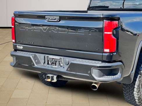 Used 2025 Chevrolet Silverado 2500 LT w/ Trail Boss Package AWD/4WD image 42