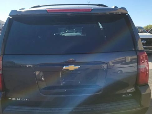 Used 2016 Chevrolet Tahoe LT w/ Luxury Package image 5