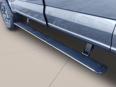 New 2026 Ford F250 Platinum w/ FX4 Off-Road Package image 10