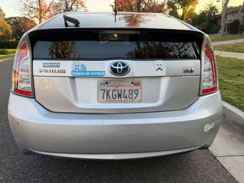 Used 2012 Toyota Prius Two image 5