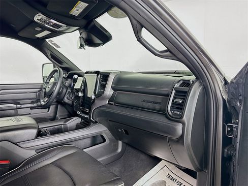 Used 2023 RAM 3500 Limited image 29