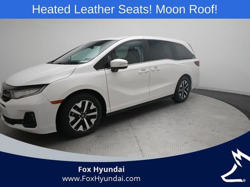 Used 2025 Honda Odyssey EX-L image 1