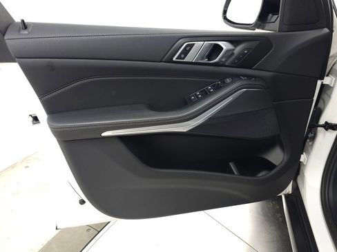 Used 2023 BMW X5 xDrive40i image 14