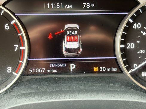 Used 2023 Nissan Rogue S FWD image 12