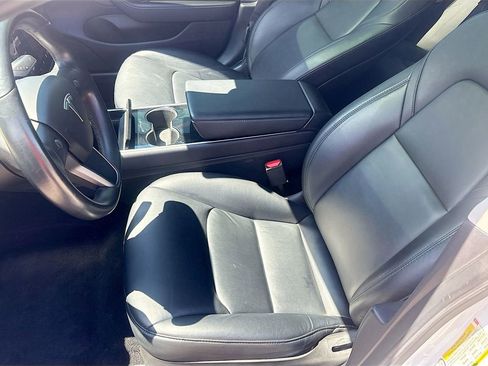 Used 2019 Tesla Model 3 Standard Range Plus RWD image 19
