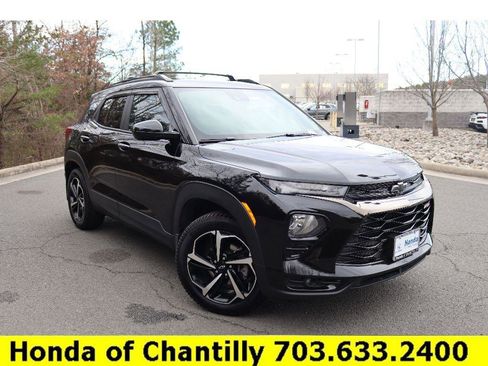 Used 2022 Chevrolet TrailBlazer RS w/ Technology Package image 1