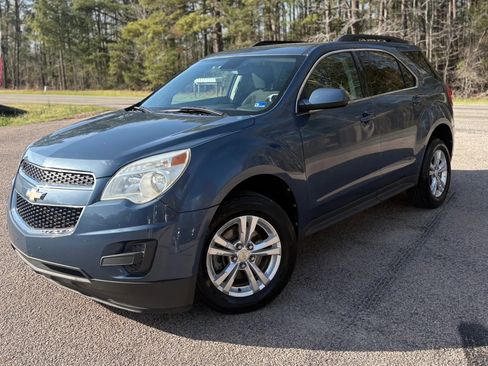 Used 2012 Chevrolet Equinox LT w/ Driver Convenience Package FWD image 2