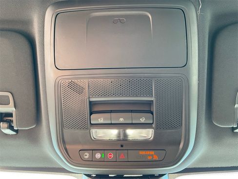 New 2026 GMC Terrain AT4 w/ Convenience Package III image 11