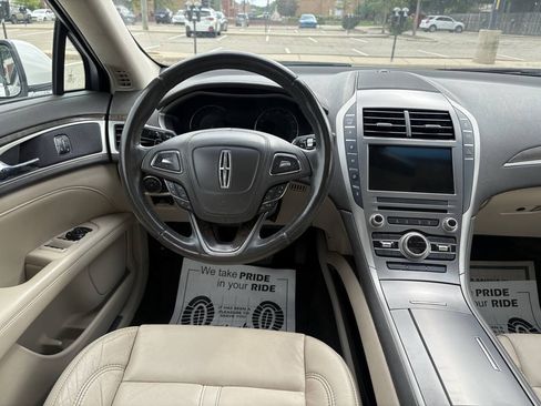 Used 2017 Lincoln MKZ Select w/ Select Plus Package AWD/4WD image 34