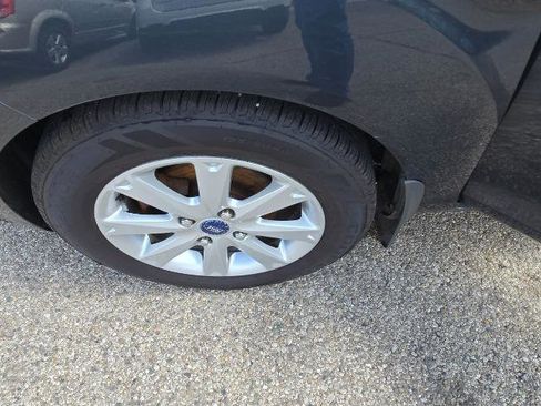 Used 2011 Ford Fiesta SE w/ 202A Rapid Spec Order Code FWD image 16