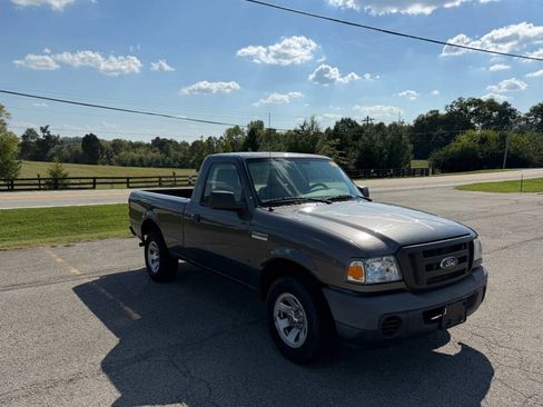 Used 2011 Ford Ranger XL RWD image 2