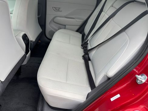 Used 2025 Hyundai Kona SEL image 22