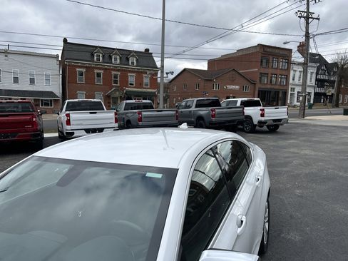 Used 2018 Chevrolet Impala LT image 36