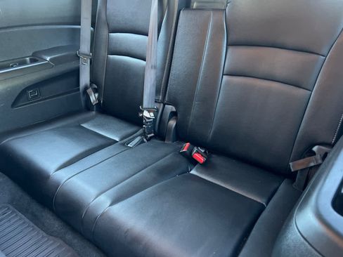 Used 2017 Honda Pilot EX-L image 16
