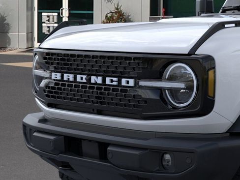 New 2025 Ford Bronco Outer Banks AWD/4WD image 19