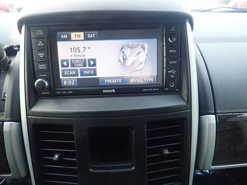 Used 2009 Dodge Grand Caravan SXT w/ Entertainment Group 2 image 5