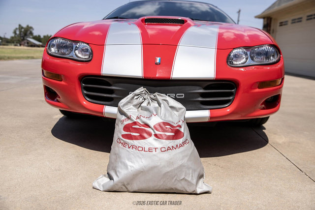 Used 2002 Chevrolet Camaro Z28 w/ SS Performance/Appearance Pkg RWD image 42