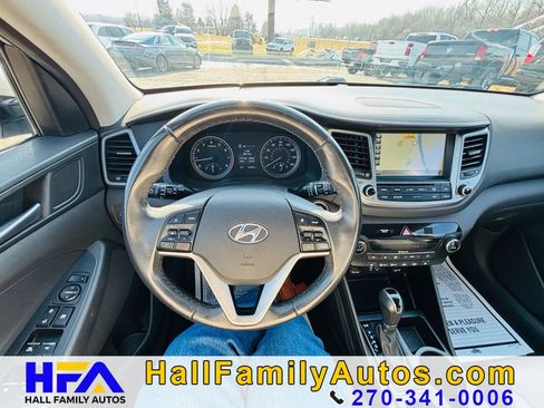 Used 2016 Hyundai Tucson Limited FWD image 19