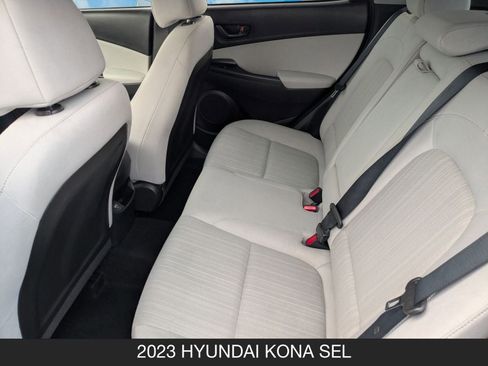 Used 2023 Hyundai Kona SEL image 15