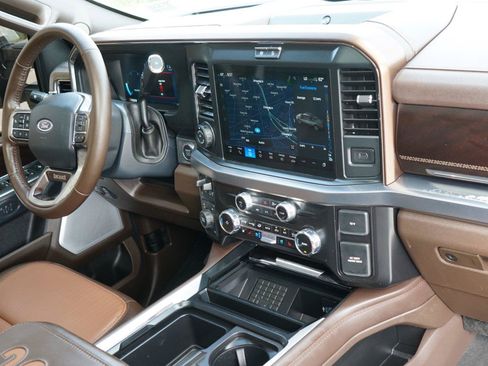 Used 2025 Ford F350 King Ranch w/ Chrome Package AWD/4WD image 28