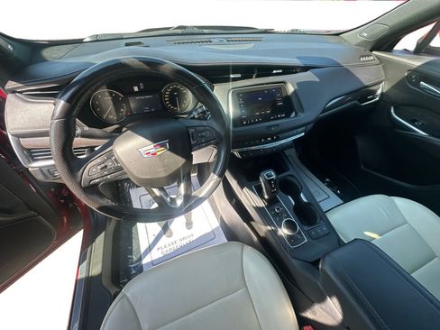 Used 2019 Cadillac XT4 Sport AWD/4WD image 31