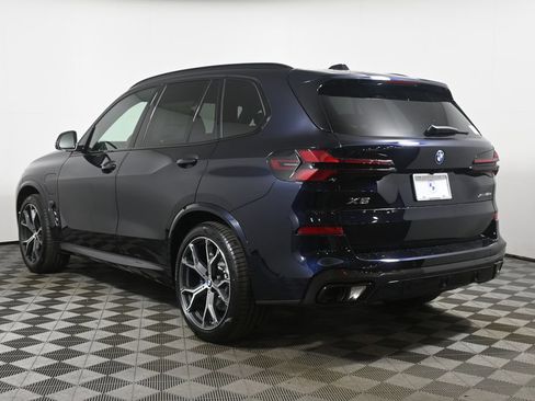 New 2026 BMW X5 xDrive50e w/ M Sport Package AWD/4WD image 5