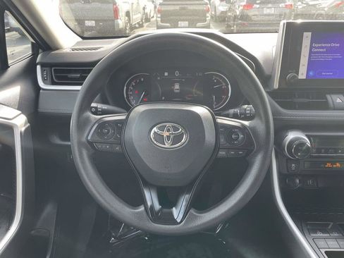Used 2024 Toyota RAV4 XLE FWD image 25