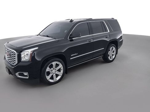 Used 2018 GMC Yukon Denali AWD/4WD image 9