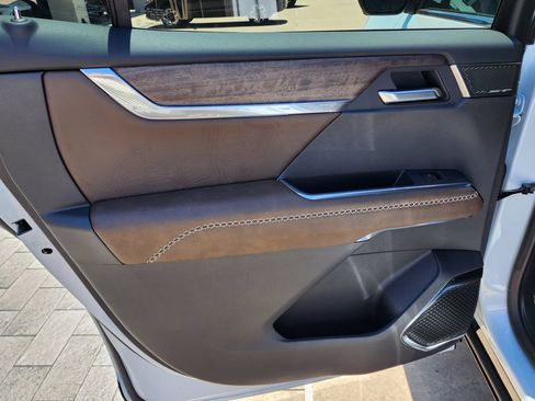 New 2026 GMC Acadia Denali Ultimate AWD/4WD image 47