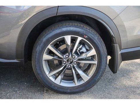 New 2026 INFINITI QX60 Pure w/ Cargo Package FWD image 11