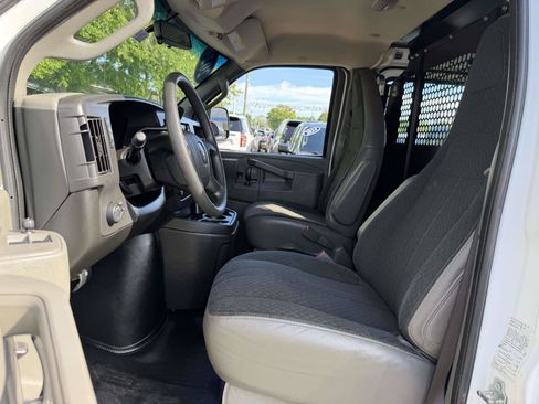 Certified 2024 Chevrolet Express 2500 w/ Driver Convenience Package RWD image 16