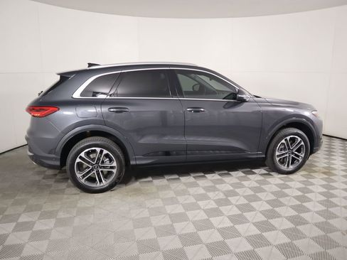 Used 2025 Audi Q5 2.0T Premium Plus w/ Premium Plus image 5