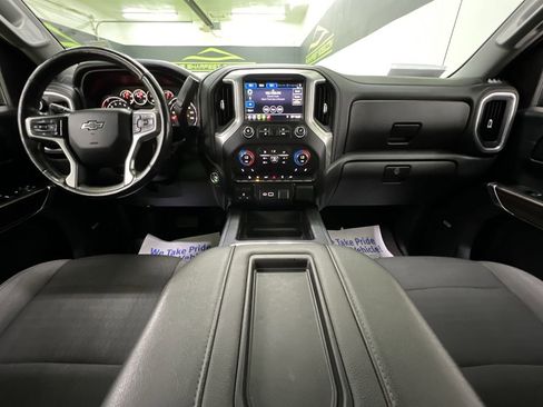 Used 2019 Chevrolet Silverado 1500 RST image 21