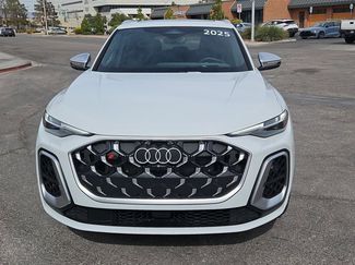 Used 2025 Audi SQ5 Premium Plus video 2