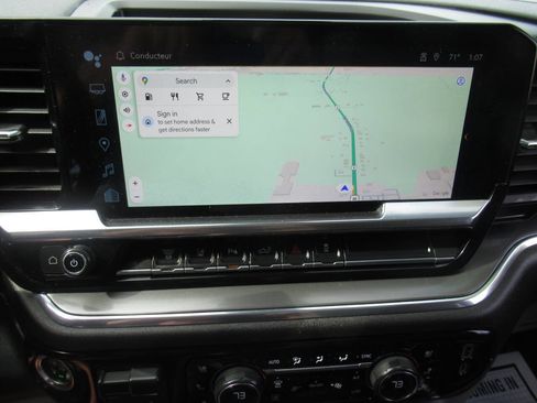 Used 2024 Chevrolet Silverado 3500 High Country w/ High Country Premium Package image 36