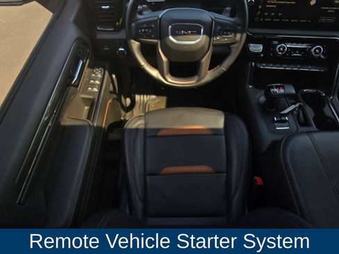 Used 2024 GMC Sierra 1500 AT4 w/ Technology Package AWD/4WD image 18
