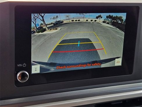 Used 2025 Toyota Tacoma SR5 image 29