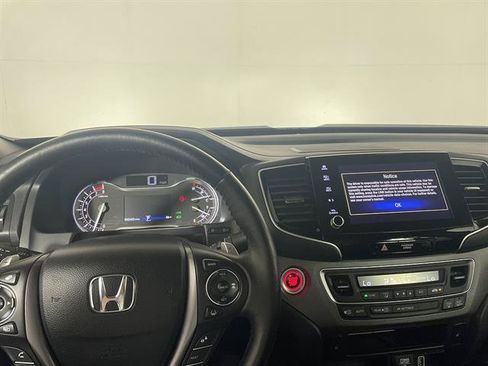 Used 2023 Honda Ridgeline RTL-E image 16