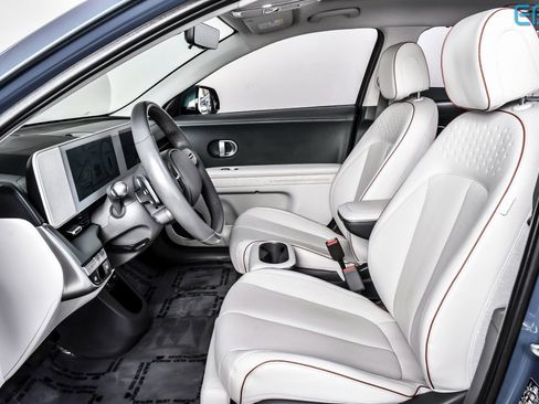 Used 2024 Hyundai Ioniq 5 Limited image 16