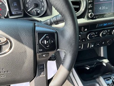 Used 2023 Toyota Tacoma TRD Off-Road AWD/4WD image 29