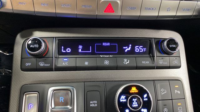 Used 2021 Hyundai Palisade Limited AWD/4WD image 19