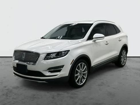 Used 2019 Lincoln MKC Reserve w/ MKC Climate Package FWD image 1